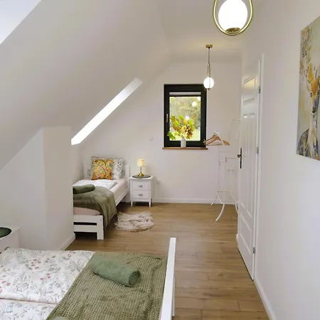 Casa de Férias Hill Domyslow, 6 Persons