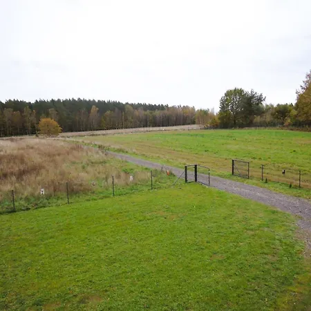 Hill Domyslow, 6 Persons Casa de Férias Domyslow