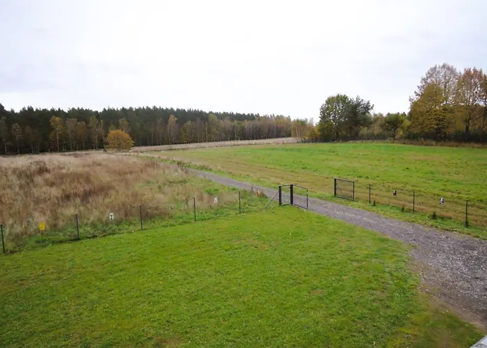 Hill Domyslow, 6 Persons Сasa de vacaciones Kołczewo